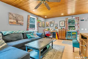 11 Jamaica Rd, Clinton, CT 06413 - Photo 5