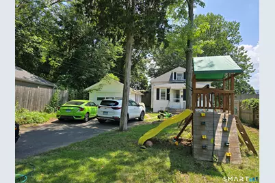 7 Willys Street, East Hartford, CT 06118 - Photo 11