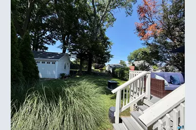 8 Anson Street, Stratford, CT 06614 - Photo 27