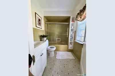8 Anson Street, Stratford, CT 06614 - Photo 21