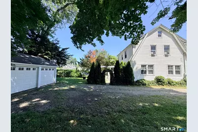 8 Anson Street, Stratford, CT 06614 - Photo 31