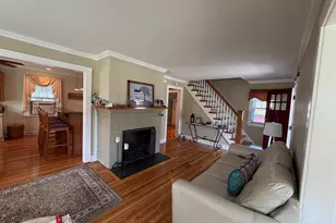 8 Anson St, Stratford, CT 06614 - Photo 9