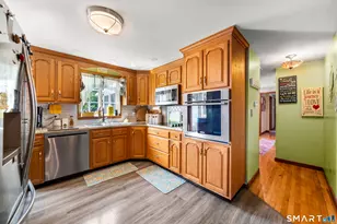 417 Mile Ln, Middletown, CT 06457 - Photo 13