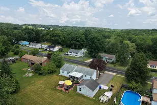 417 Mile Ln, Middletown, CT 06457 - Photo 39