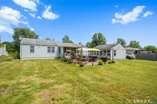 417 Mile Ln, Middletown, CT 06457 - Photo 37