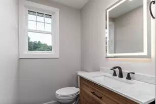 8 Anna Dr, Wallingford, CT 06492 - Photo 13