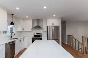 8 Anna Dr, Wallingford, CT 06492 - Photo 7