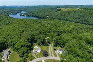 12 Lyndenwood Dr, Brookfield, CT 06804 - Photo 9