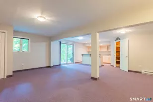 32 Horseshoe Ridge Rd, Newtown, CT 06482 - Photo 29