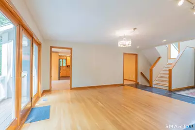 32 Horseshoe Ridge Road, Newtown, CT 06482 - Photo 9