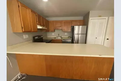 471 Whalley Avenue #Q, New Haven, CT 06511 - Photo 9
