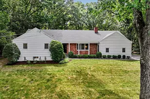 101 Studio Rd, Stamford, CT 06903 - Photo 27