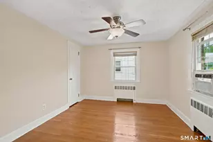 37 Cleveland Rd, New Haven, CT 06515 - Photo 19