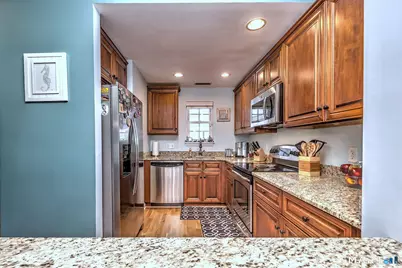 36 Beach Shore Drive #36, Milford, CT 06460 - Photo 15