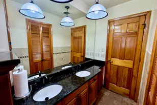 25 Greenfield Ave, Waterbury, CT 06708 - Photo 11