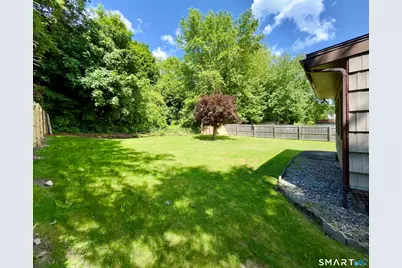 25 Greenfield Avenue, Waterbury, CT 06708 - Photo 35