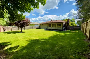 25 Greenfield Ave, Waterbury, CT 06708 - Photo 31
