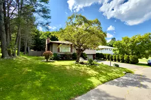 25 Greenfield Ave, Waterbury, CT 06708 - Photo 37