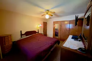 25 Greenfield Ave, Waterbury, CT 06708 - Photo 13