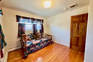 25 Greenfield Ave, Waterbury, CT 06708 - Photo 15
