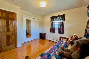 25 Greenfield Ave, Waterbury, CT 06708 - Photo 17