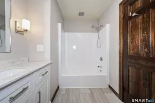 172 Wedgewood Dr, Torrington, CT 06790 - Photo 33