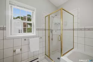 36 Willowbrook Rd, West Hartford, CT 06107 - Photo 17