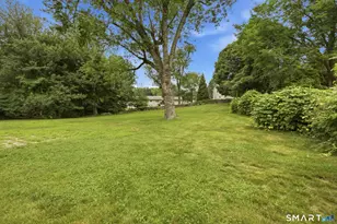 16 Floral Ln, Trumbull, CT 06611 - Photo 33