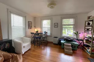 34 Cottage St, New Haven, CT 06511 - Photo 3