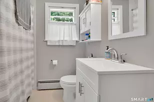 15 Bright St, Enfield, CT 06082 - Photo 13