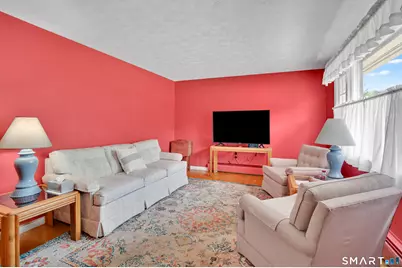 15 Bright Street, Enfield, CT 06082 - Photo 9