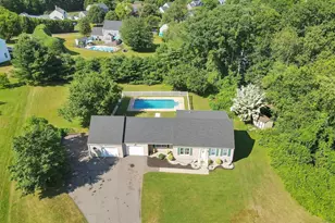 28 McNabola Ln, Wallingford, CT 06492 - Photo 1
