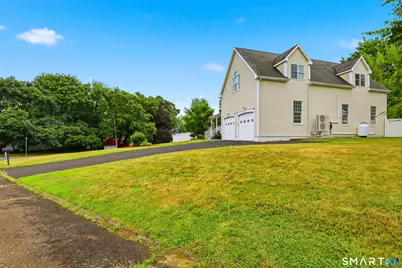 36 Ruth Street, Trumbull, CT 06611 - Photo 27