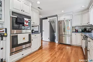 2 Northwood Dr, Middlebury, CT 06762 - Photo 11
