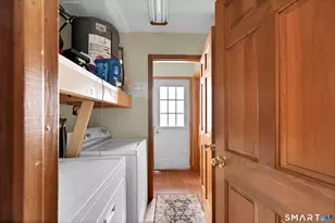 31 Cleveland St, Danbury, CT 06810 - Photo 33