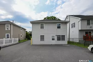 31 Cleveland St, Danbury, CT 06810 - Photo 37