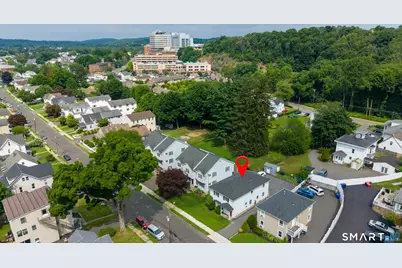 31 Cleveland Street, Danbury, CT 06810 - Photo 3