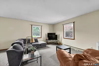 31 Cleveland Street, Danbury, CT 06810 - Photo 5