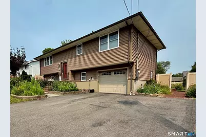 46 Tedesco Drive, Waterbury, CT 06708 - Photo 1