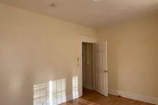 134 Chestnut Ave, Waterbury, CT 06710 - Photo 11