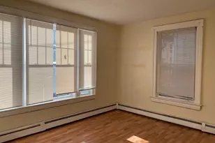 134 Chestnut Ave, Waterbury, CT 06710 - Photo 3