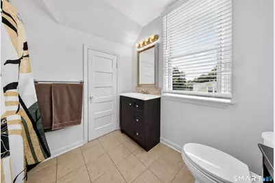 34 Lansing Avenue, Trumbull, CT 06611 - Photo 27