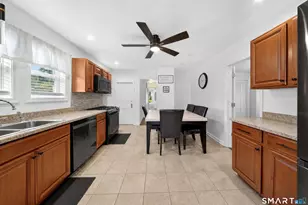 34 Lansing Ave, Trumbull, CT 06611 - Photo 15