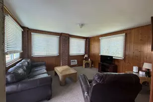 21 1st Ave, Branford, CT 06405 - Photo 3