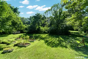 10 Deer Ln, Ledyard, CT 06339 - Photo 35