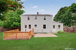 77 Round Hill Rd, Fairfield, CT 06824 - Photo 23