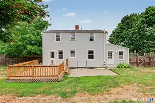 77 Round Hill Rd, Fairfield, CT 06824 - Photo 25
