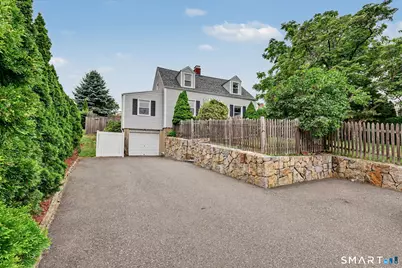 77 Round Hill Road, Fairfield, CT 06824 - Photo 21