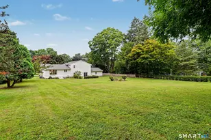 116 Campbell Rd, Trumbull, CT 06611 - Photo 35