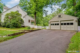 219 Unity Rd, Trumbull, CT 06611 - Photo 35